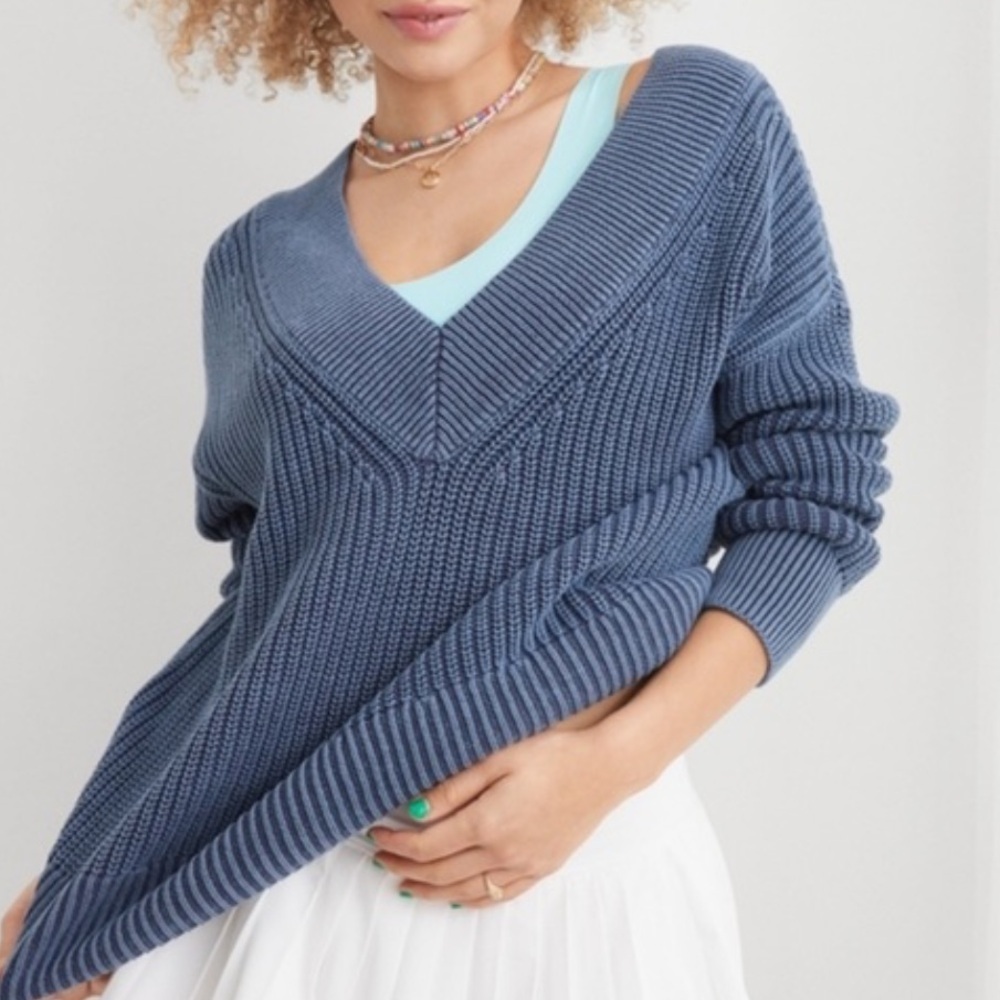 Aerie Blue Knit V Neck Oversized Relaxed Sweater Size XS